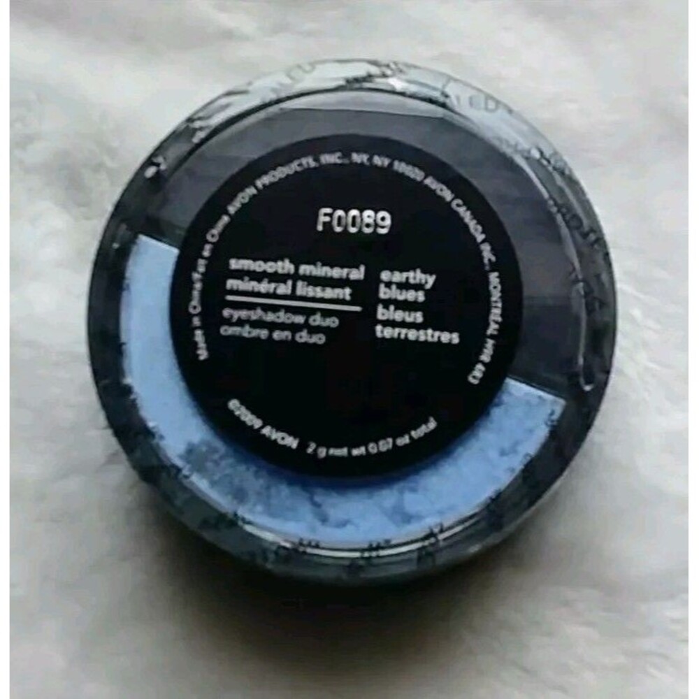 Eyeshadow New Womans Avon Loose Powder beauty make up